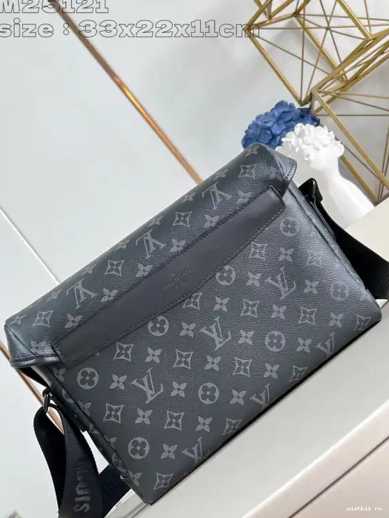 WIS Voyager VUITTON LOUIS Messenger PM-33*22.5*11CM 0704